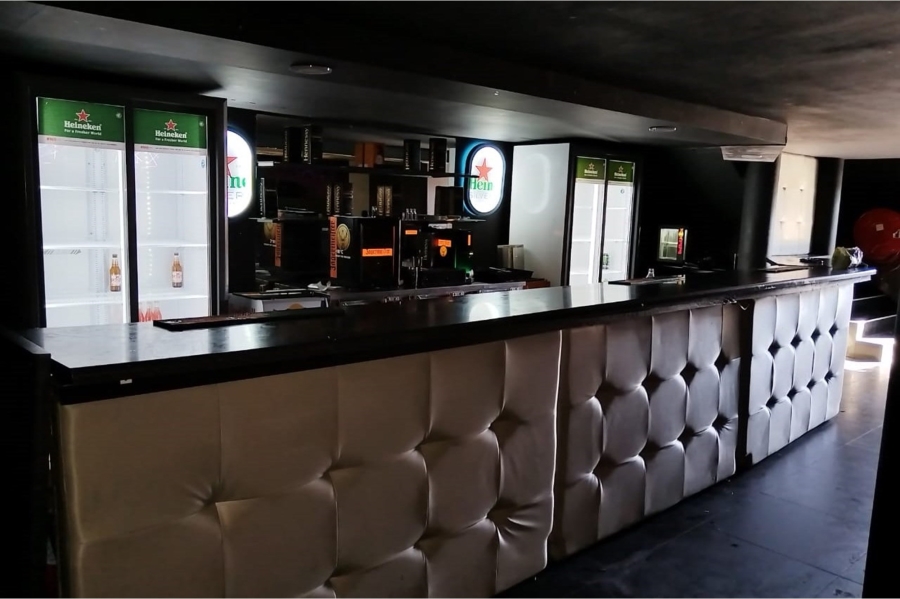 Commercial Property for Sale in Lemoenkloof Western Cape